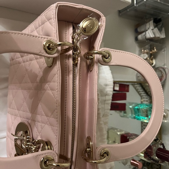 100% AUTH Brand New Lady Dior Lamb skin - Picture 4 of 11